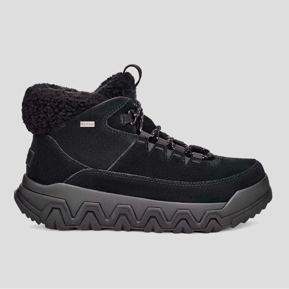 UGG Women's Black Winter Boots - Picture 4 of 10